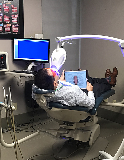 ZOOM Teeth Whitening Las Vegas